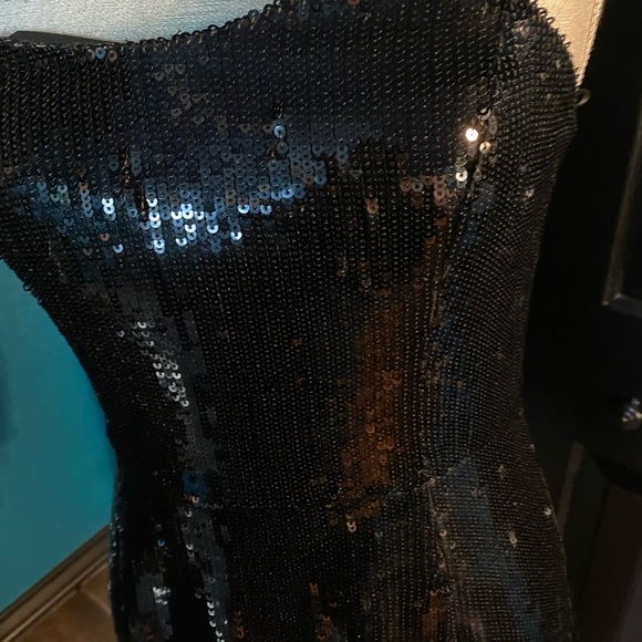 NWT French Connection black sequin dress. - Picture 4 of 8